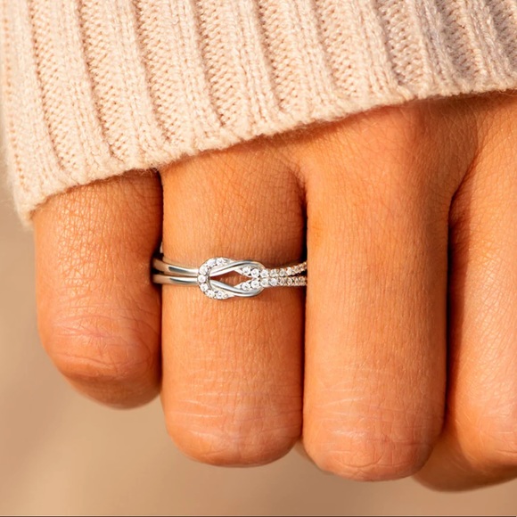 SQUARE KNOT RING - Picture 5 of 9